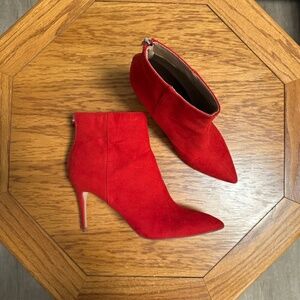 *STEVE MADDEN* Red Pointed Toe Bootie Heels Size 9.5